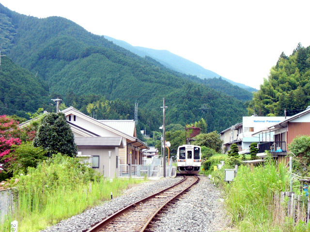 伊勢奥津駅